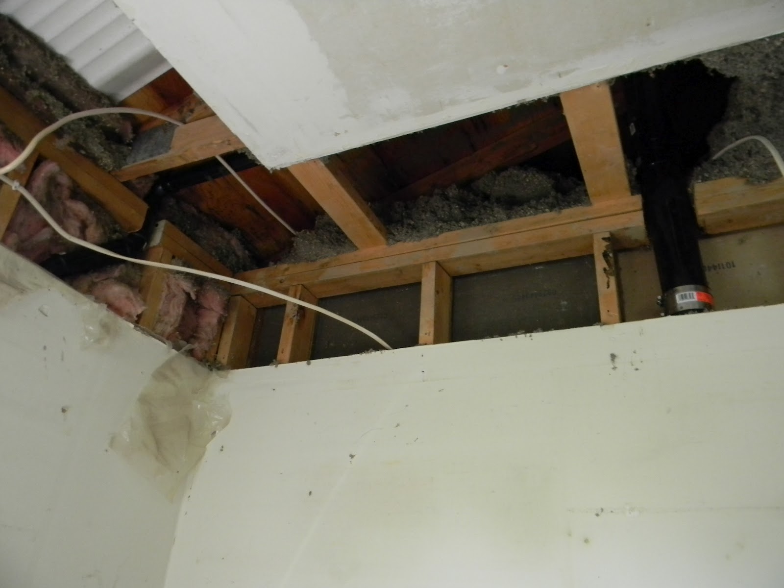 Inspire, Admire, and Design: Kitchen update 2 - The electrical