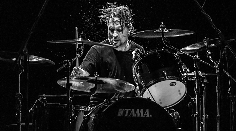 Dave Lombardo "No presto atención a lo que hace Slayer"