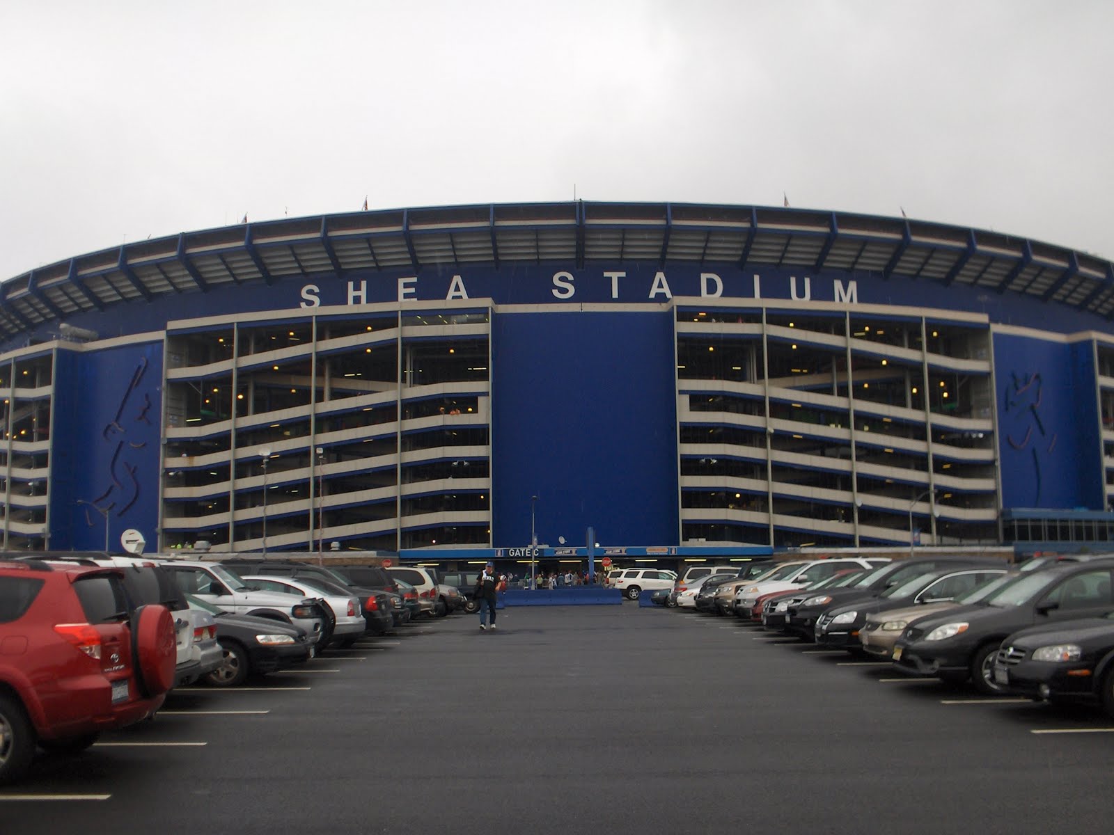 Studious Metsimus: It's Getting Easier To Say Goodbye To Shea Stadium