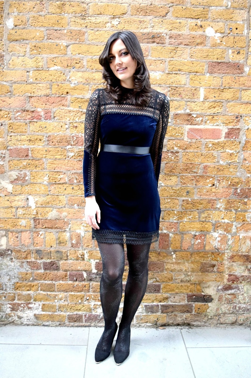 christmas party dress with tights