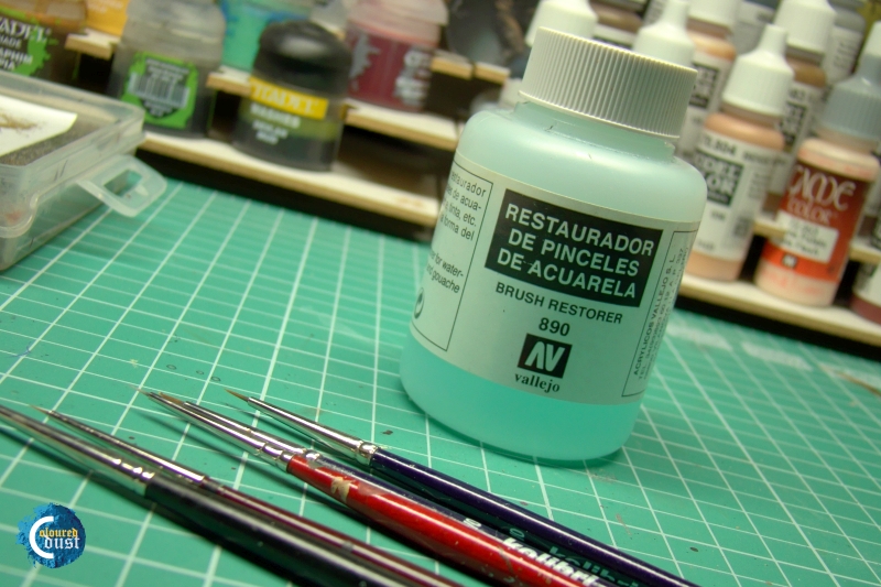 How to use Vallejo Brush Restorer? Coloured Dust