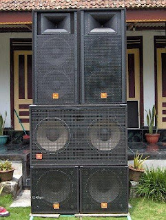 skema box speaker jbl