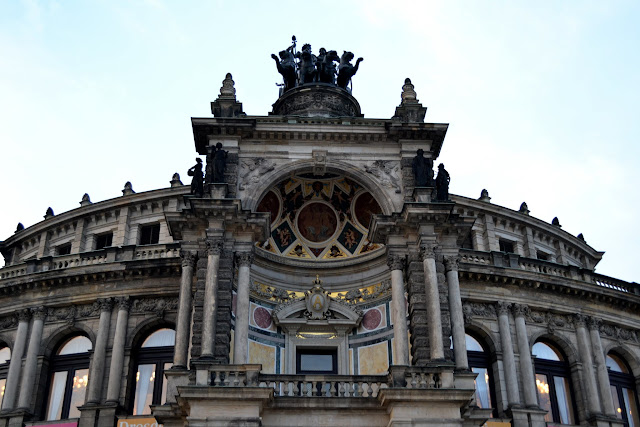 Саксонська державна опера Дрездена. Дрезден, Німеччина (Semperoper, Dresden, Germany)