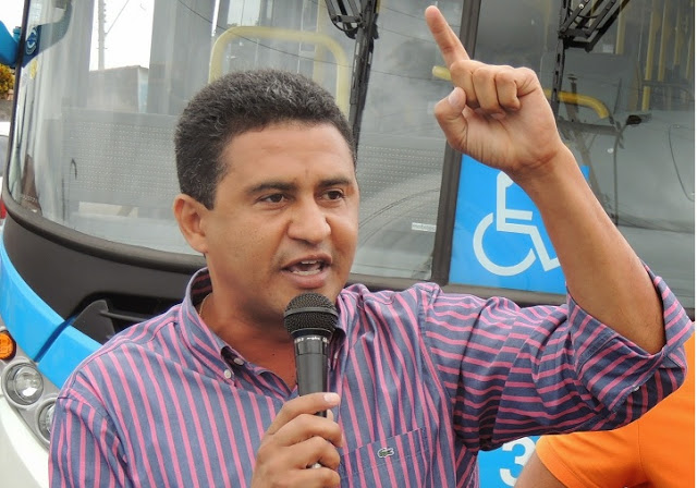 Politica: Samambaia precisa de Risomar Carvalho com urgência na administraçao, que esta abandonada 