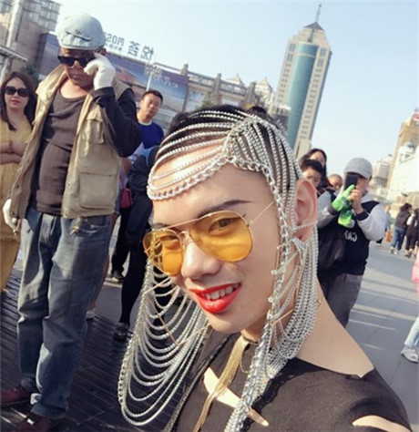 Su that ve chang trai mac quan lot nu di sieu thi - Anh 6