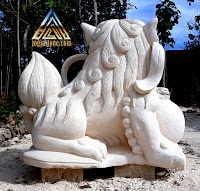 Patung samsi dibuat dari batu putih, batu paras jogja, batu alam asal gunungkidul, yogyakarta.