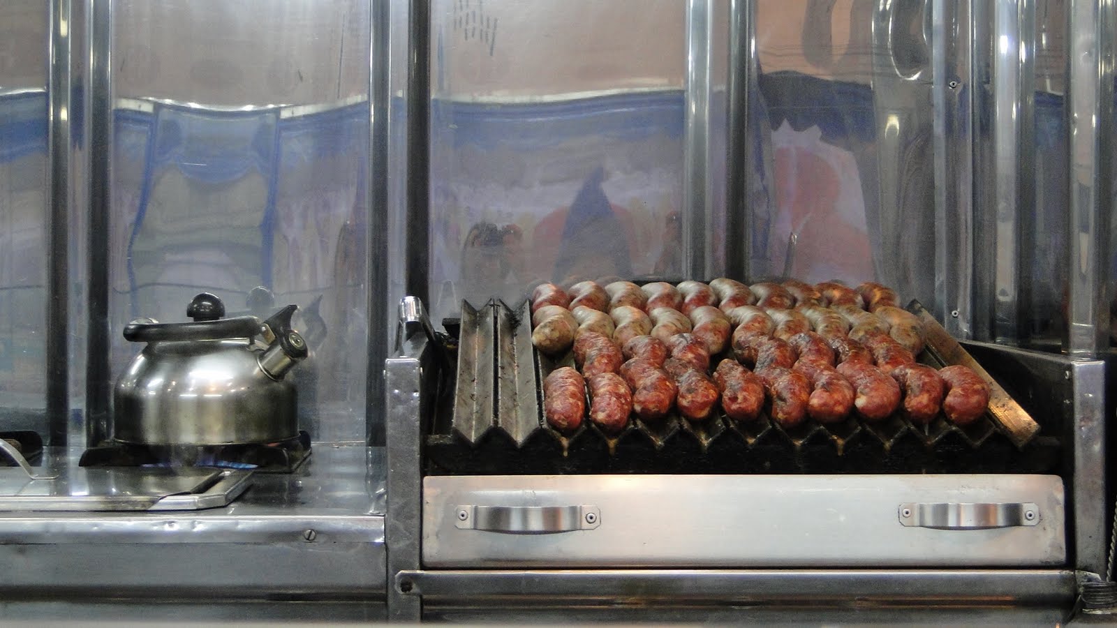 La cuarta isla: La cocina en Montevideo