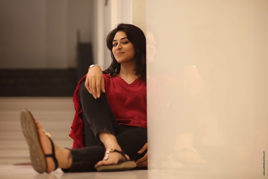 Indhuja Ravichandran