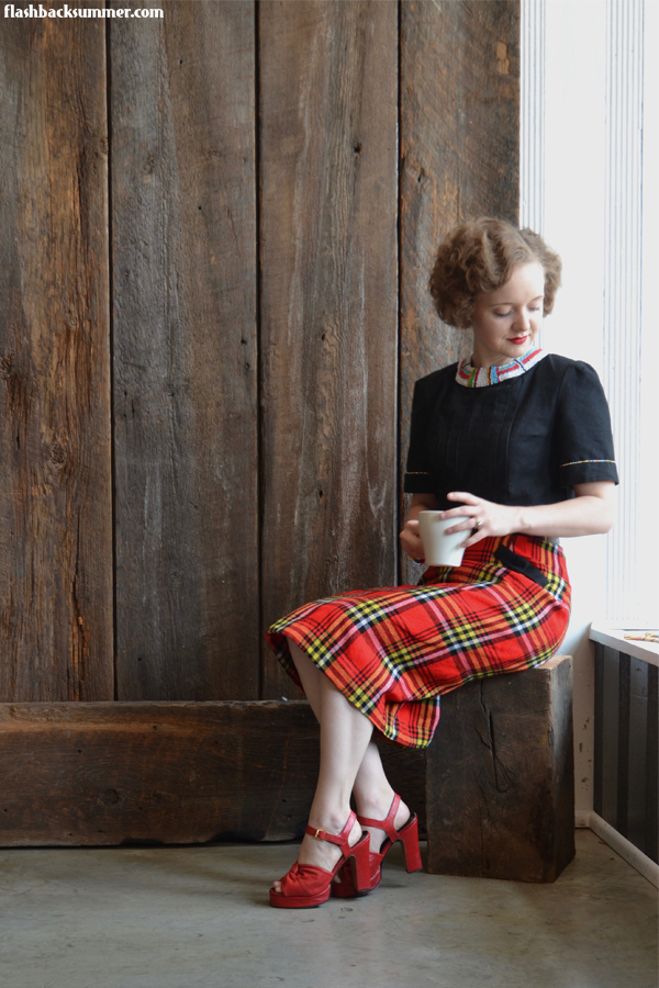 Maasai-Inspired 1950s Skirt - Flashback Summer