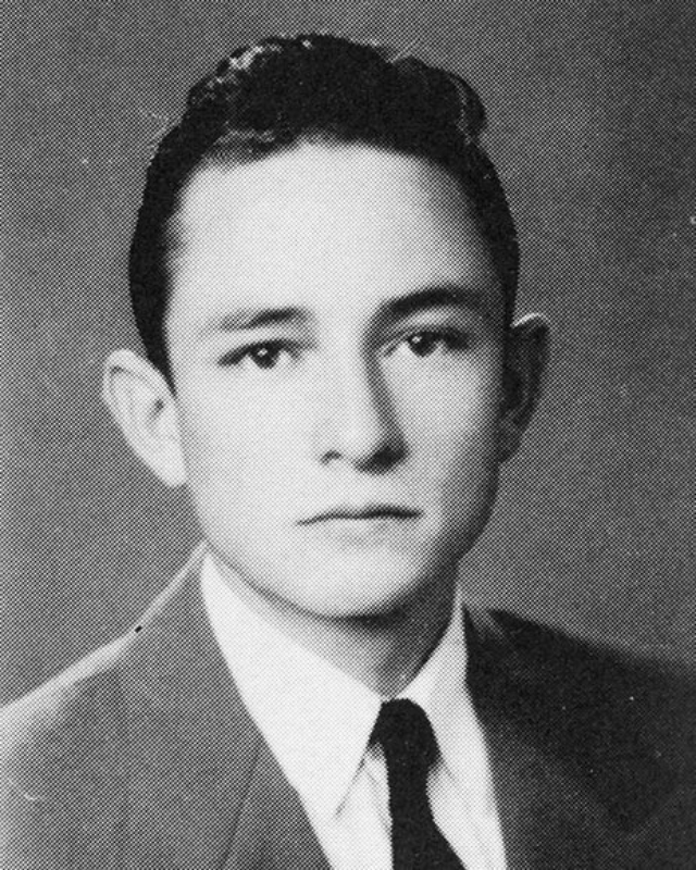 This is What Johnny Cash Looked Like  in 1950 