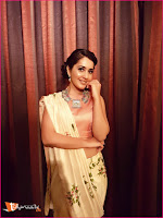 Raashi Khanna Trendy Shoot-cover-photo