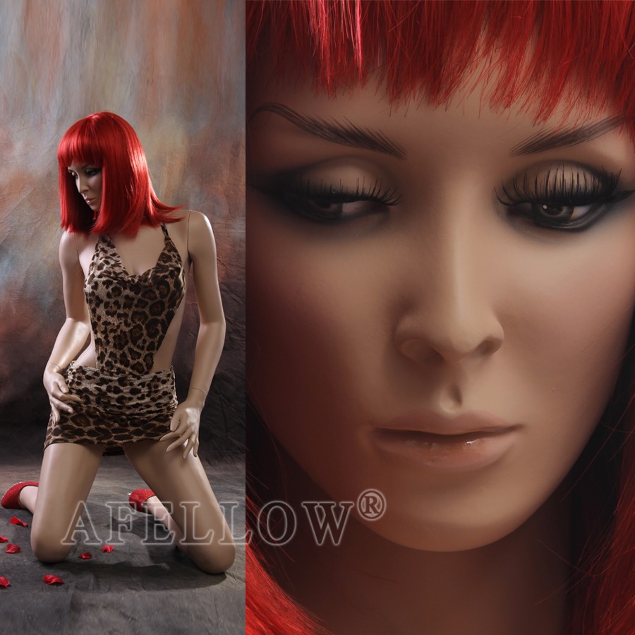 sexy-women-kneeling-appeal