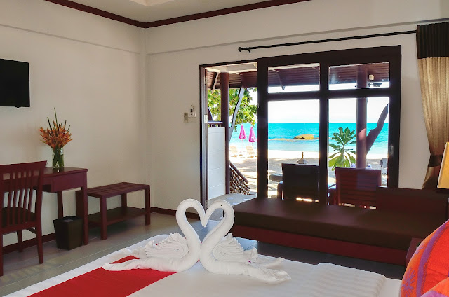 Beach Bungalow Book hotel online First Bungalow Beach Resort Chaweng Beach Koh Samui best rate guarantee book the room online cheap hote