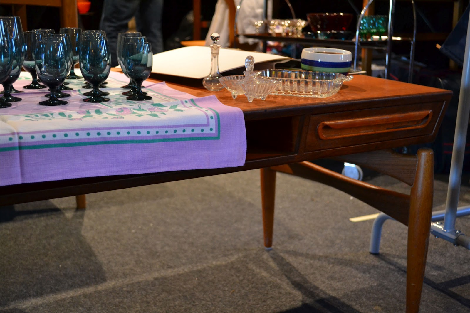 S:t olofs antik o retro blogg: vintage mässa little vintage lover ...