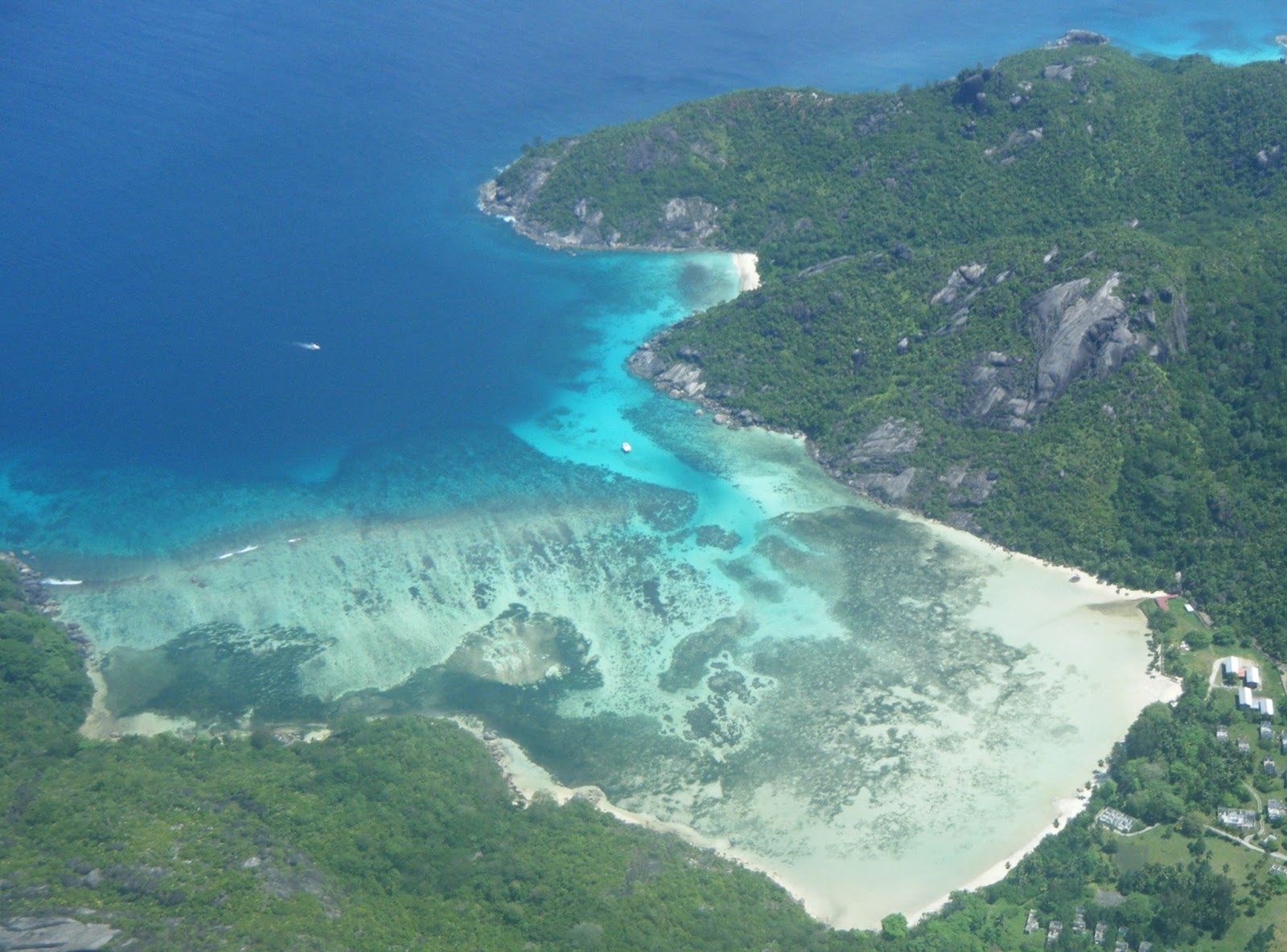 Underwater Centre Dive Seychelles Views of Dive Sites from the air