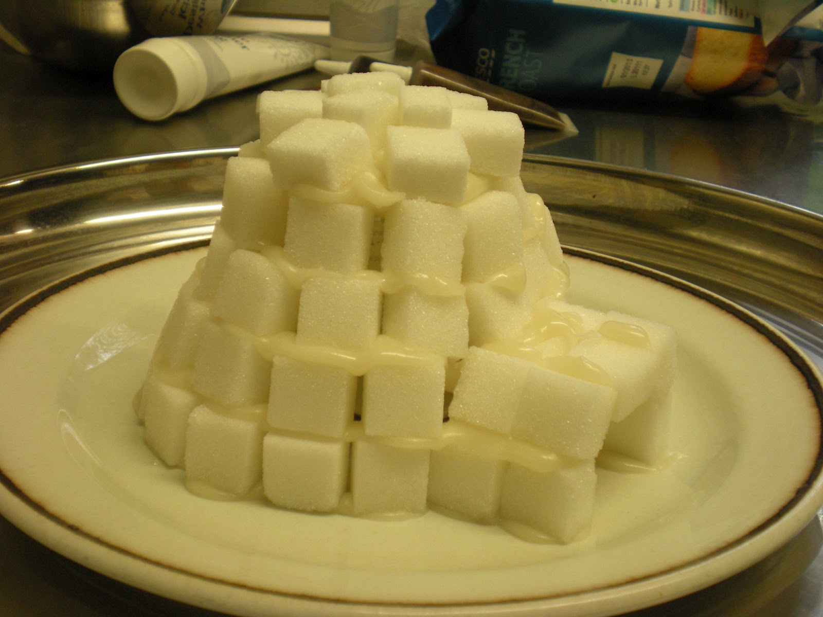 Davies Express Sugar Cube Igloo