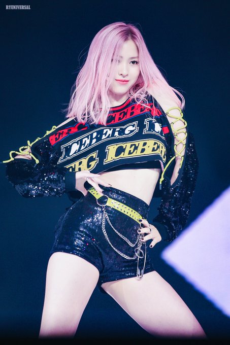 취향저격하던 날의 있지 ITZY 류진 분위기 모음.jpgif | 인스티즈