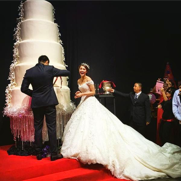 NEWSWORTHY DAILY: IN PHOTOS:Dingdong Dantes and Marian Rivera Wedding