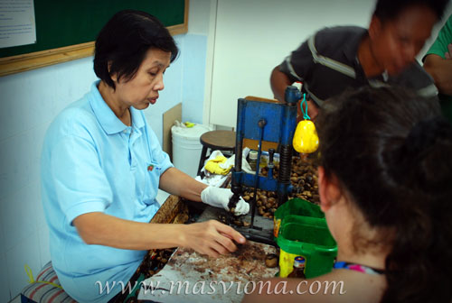 Dokumentari Phuket Part 3 Around Phuket Bungy Jumping N Gajus There S Only 1 Masviona Evergreen