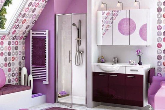 Purple Color in Bathroom