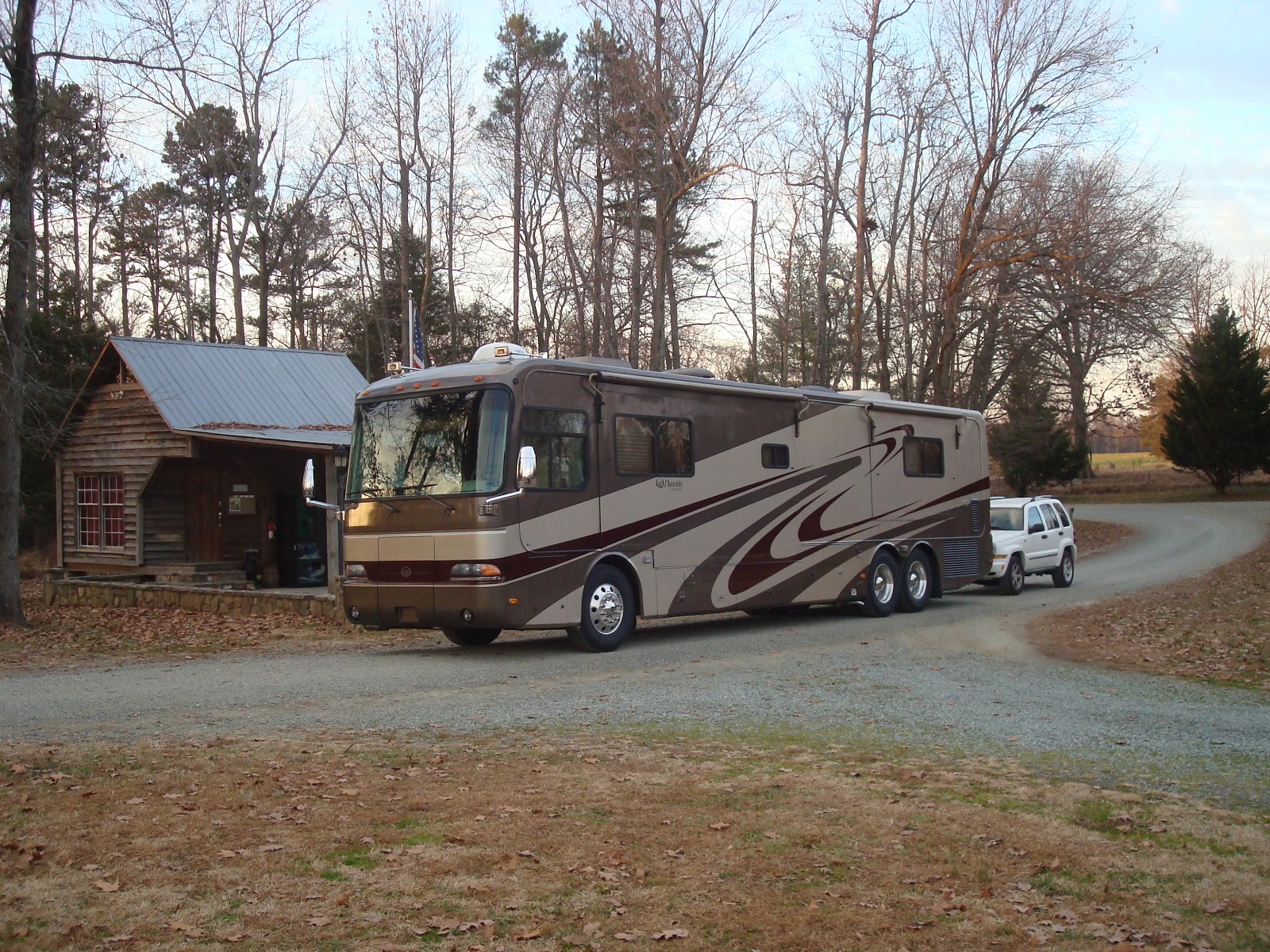 EasOn Down The Road 11 Snow Camp