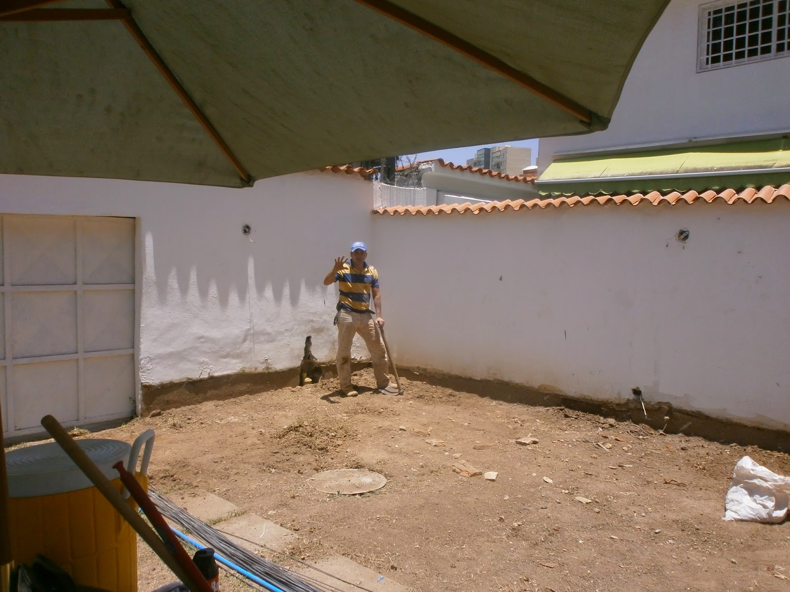 DECORA-YA / Remodelación de un Patio.