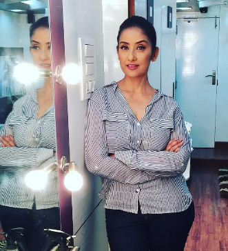 Manisha koirala cancer, movies list, photo, age, hot, family, death, 2016, death date, bf, biography, marriage, cancer story, upcoming movies, now, treatment, husband, film, marriage, date of birth, children, wedding, house, filmography, biodata,