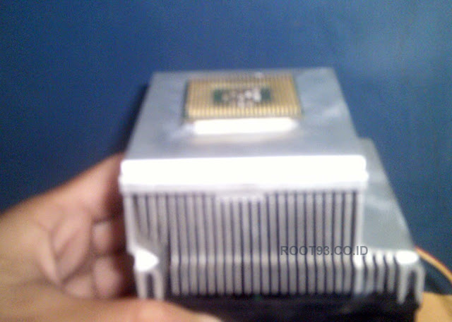 gambar processor yang menyatu ke pendingin