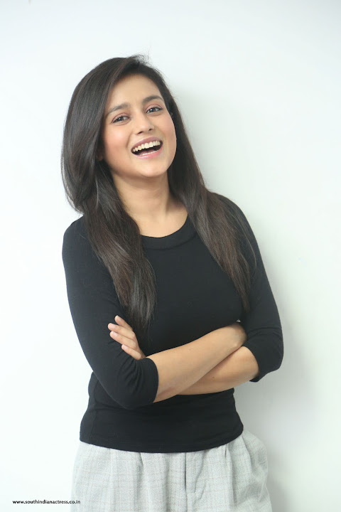 Mishti Chakraborty stills at Babu Baga Busy movie interview