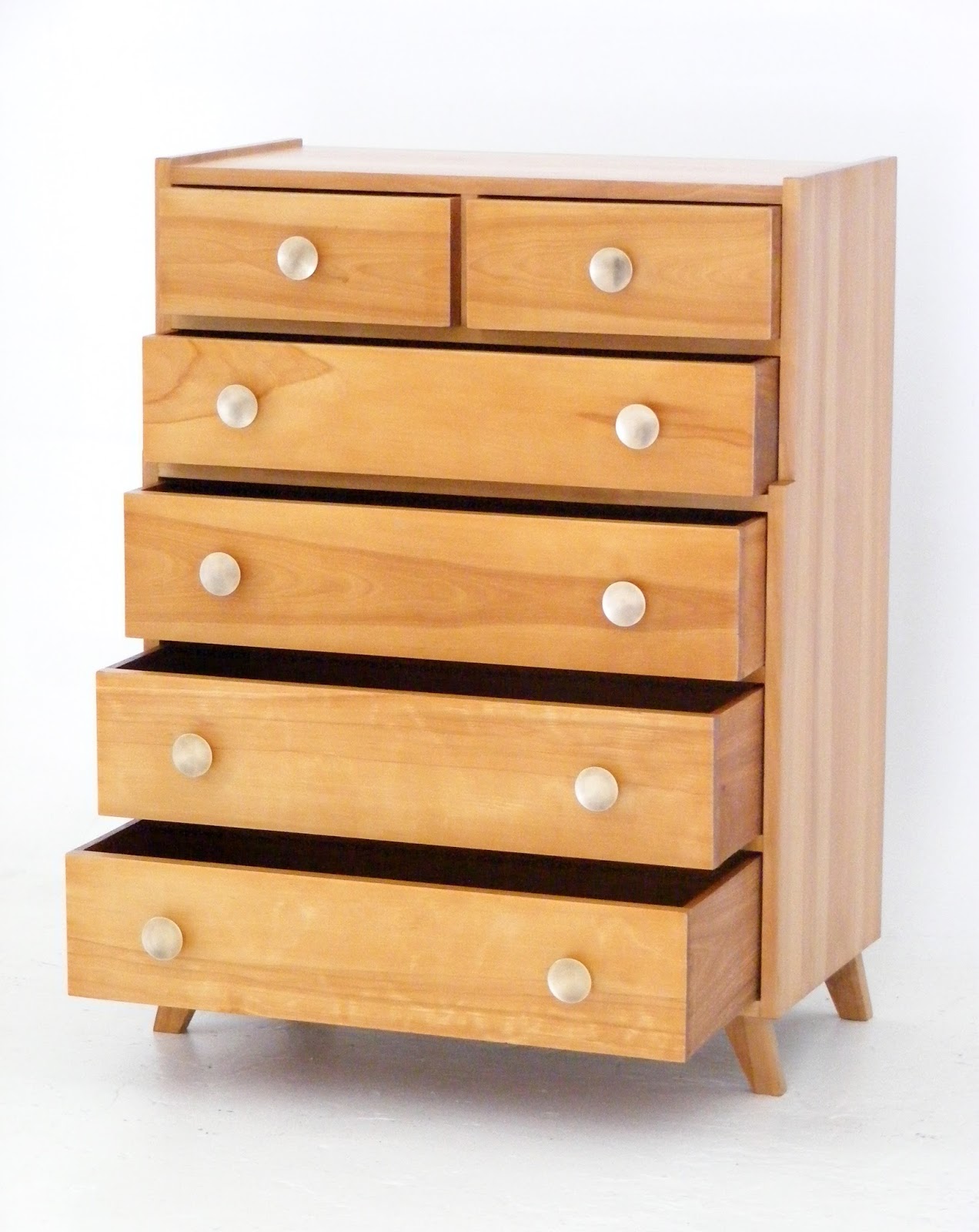 VAMP FURNITURE Light solid wood chest of drawers at Vamp_04 December 2017