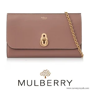 Kate Middleton carried Mulberry Amberley Clutch