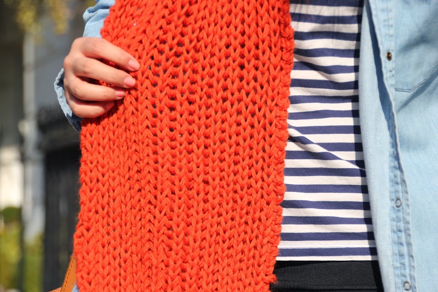 DIY Cómo hacer una bufanda con capucha. Blog de costura y diy.