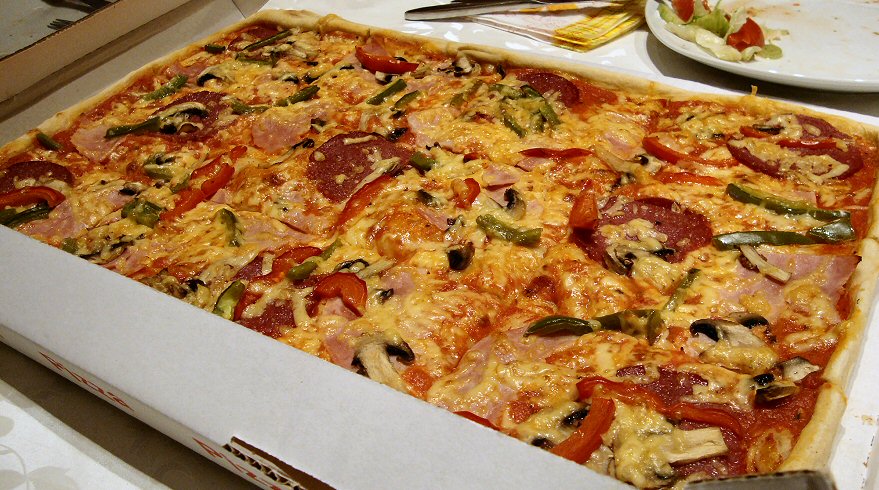 Familienpizza — Rezepte Suchen