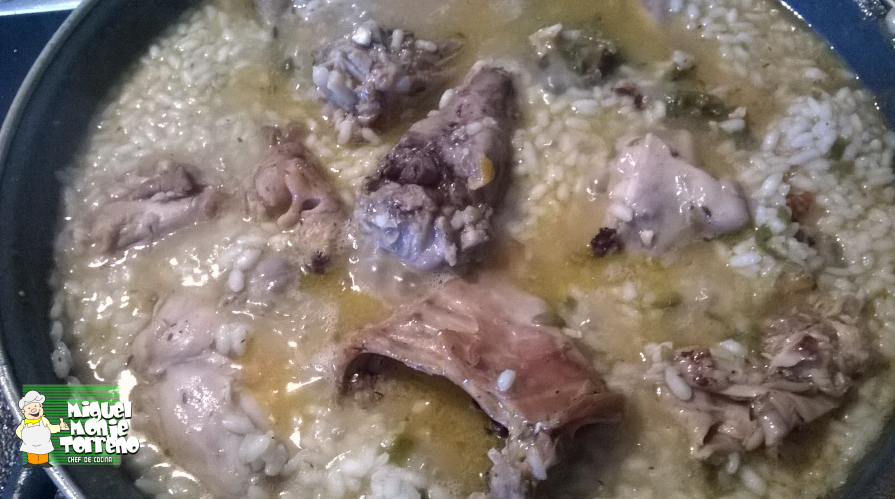 Riquisimo Conejo con Arroz