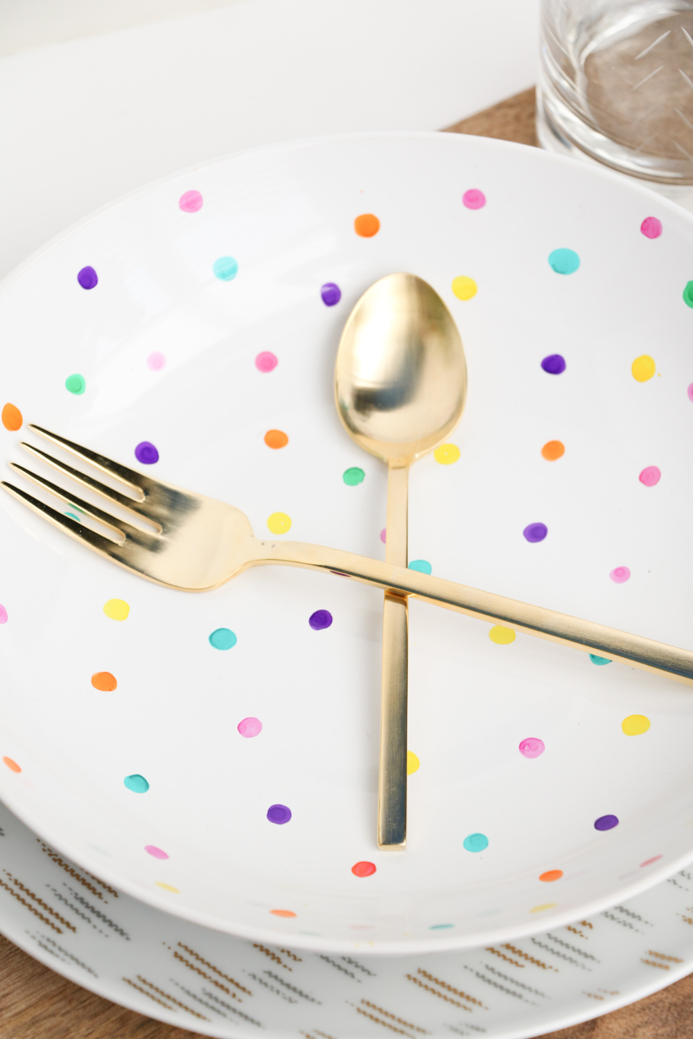 Craft It DIY Polka Dot Plates A Kailo Chic Life