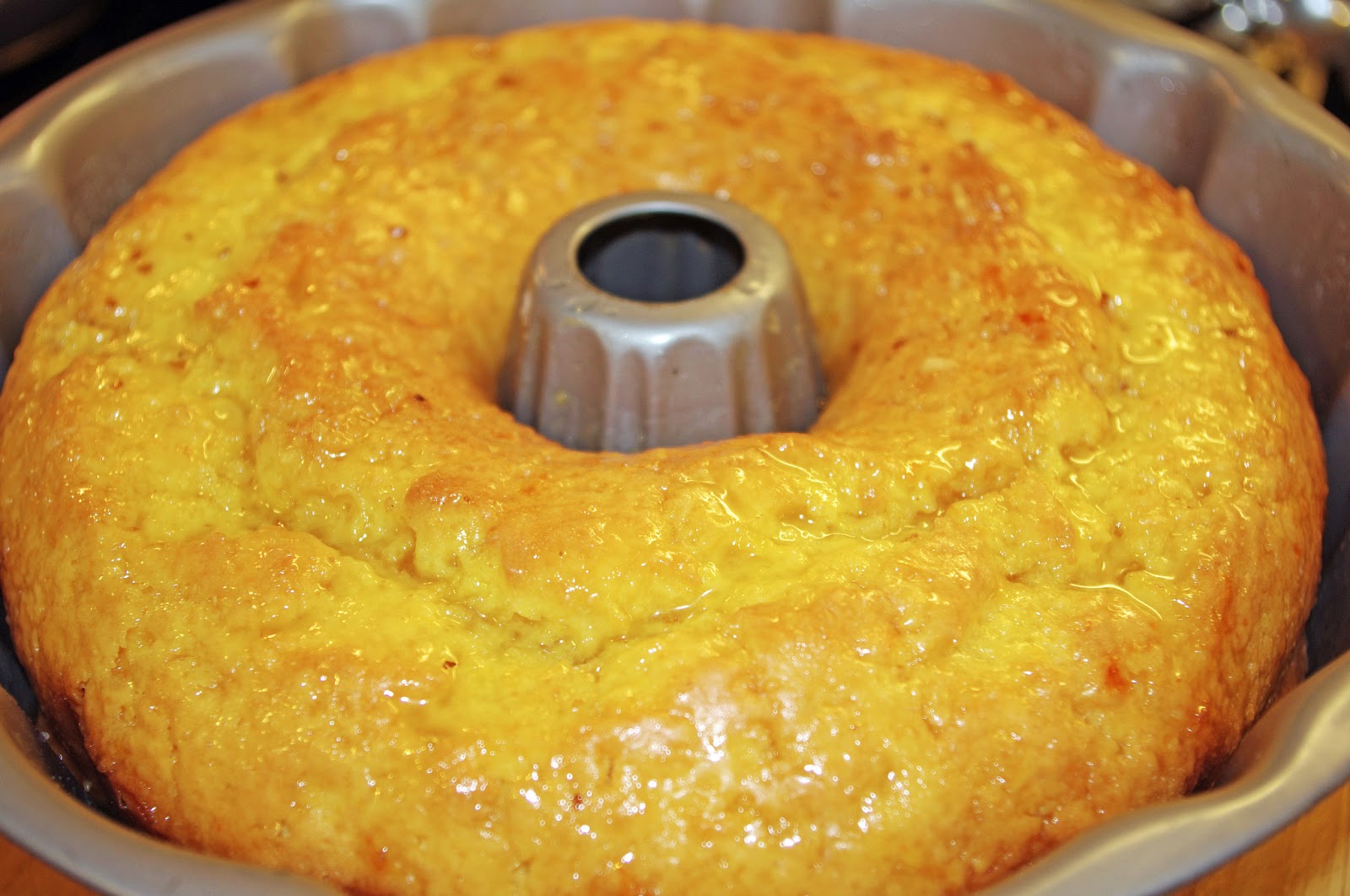 4 goodness bake! Golden Rum Cake