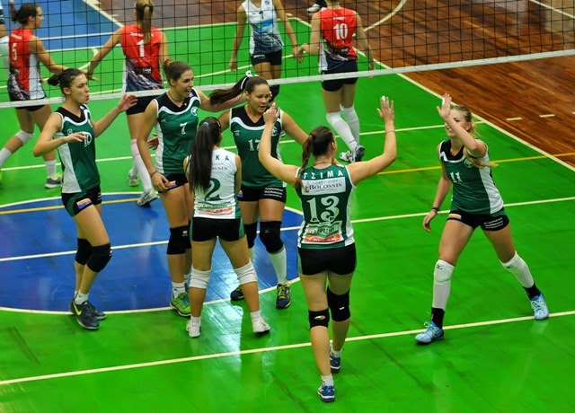 Φίνα κορίτσια... ξανά!