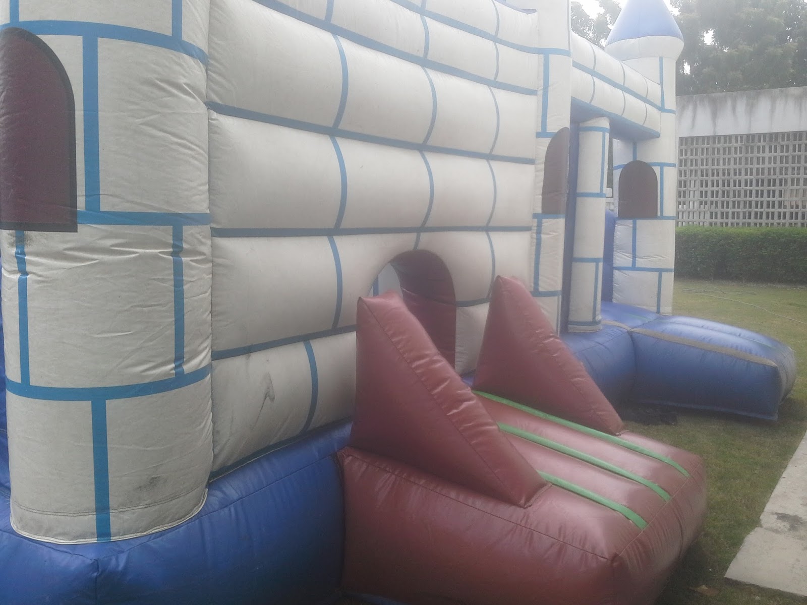 Inflatables bouncing castle Malaysia Rental Tempahan castle bouncy di