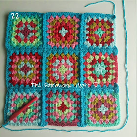 The Patchwork Heart: Joining Squares Method 3 - Continuous join as you go