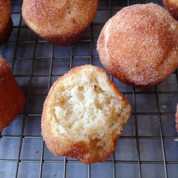 Food Pusher: Sweet Mini Muffins