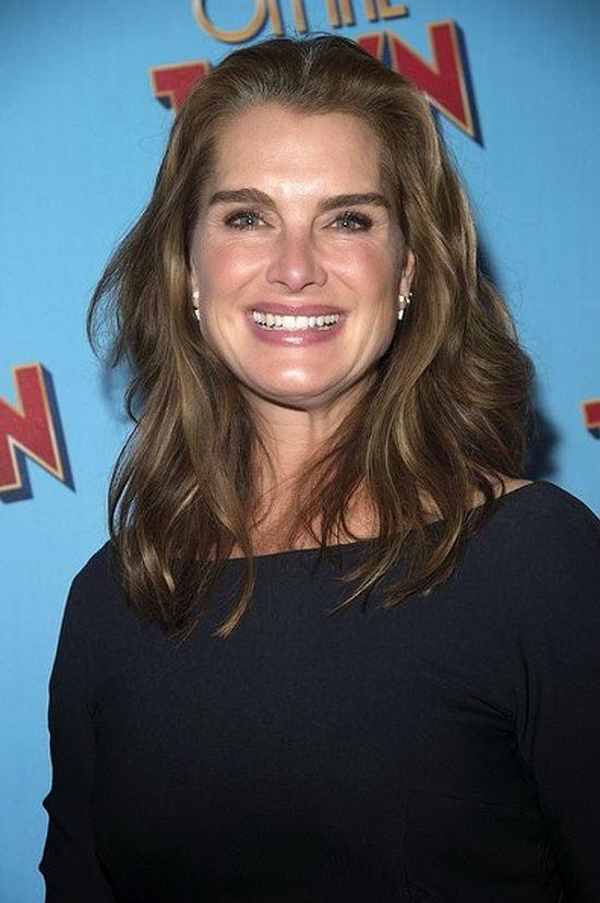 Brooke Shields S Still Got It These Beauty Do Not Lie As She Heads The Event At New York