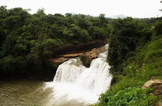 Napne Waterfall Vaibhavwadi Sindhudurg