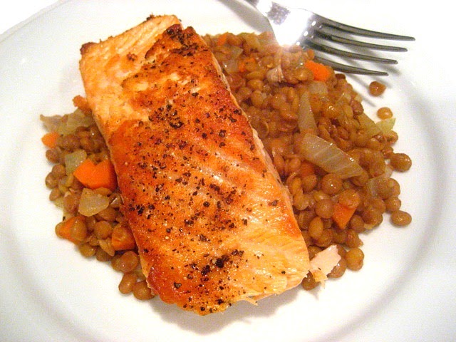 New Year: Salmon on Lentils
