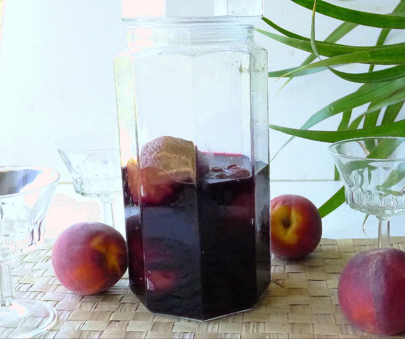 MY KITCHEN IN SPAIN THE ALLURE OF PEACHES
