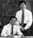 ekonomisarawak: Yaw Teck Seng and Yaw Chee Ming has nearly 2,000,000