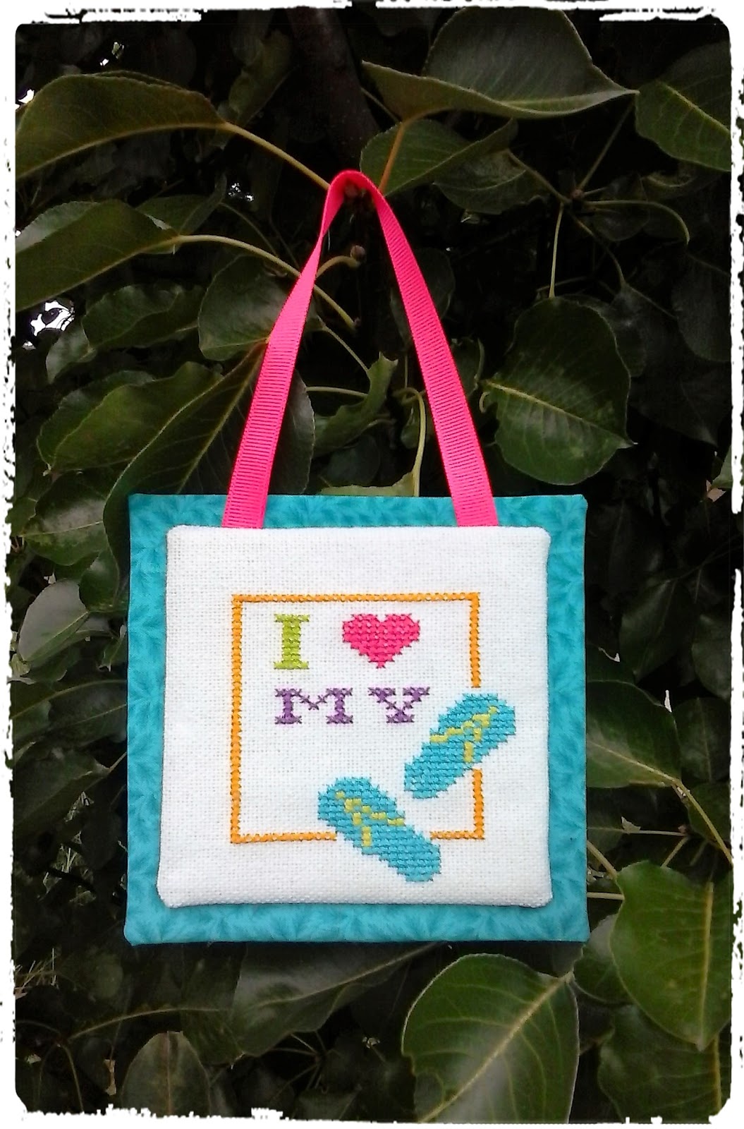 StitchyFish Designs Cross Stitch "I Love My FlipFlops!" Free Cross
