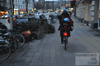 © hamburgize.com / Stefan Warda Gehwegradeln Hudtwalcker Straße - Winterhuder Marktplatz