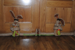 Brizna Artesanías: BURLETES -- BAJO PUERTAS