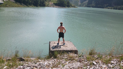 reservoir reservoir