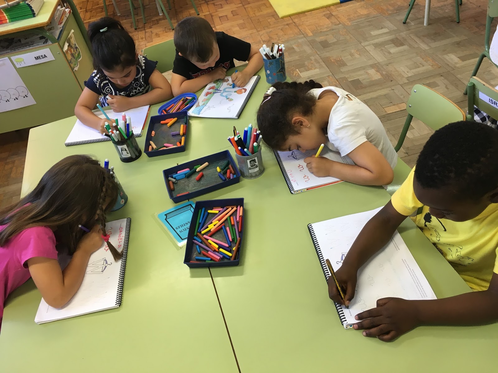 INFANTILES DE ANA V.: EL MARINERO W